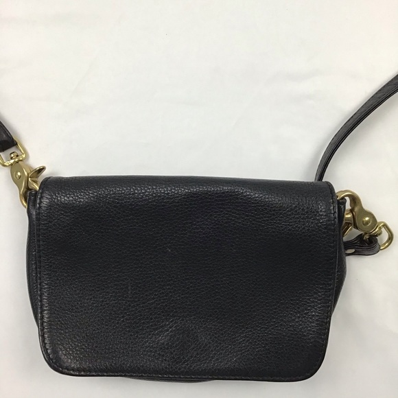 libaire Handbags - Gorgeous Vintage Libaire Crossbody